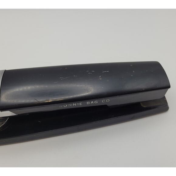 Vintage Swingline 333 Stapler Mid Century Black Long Island NY Ronnie Bag Co - Picture 4 of 16